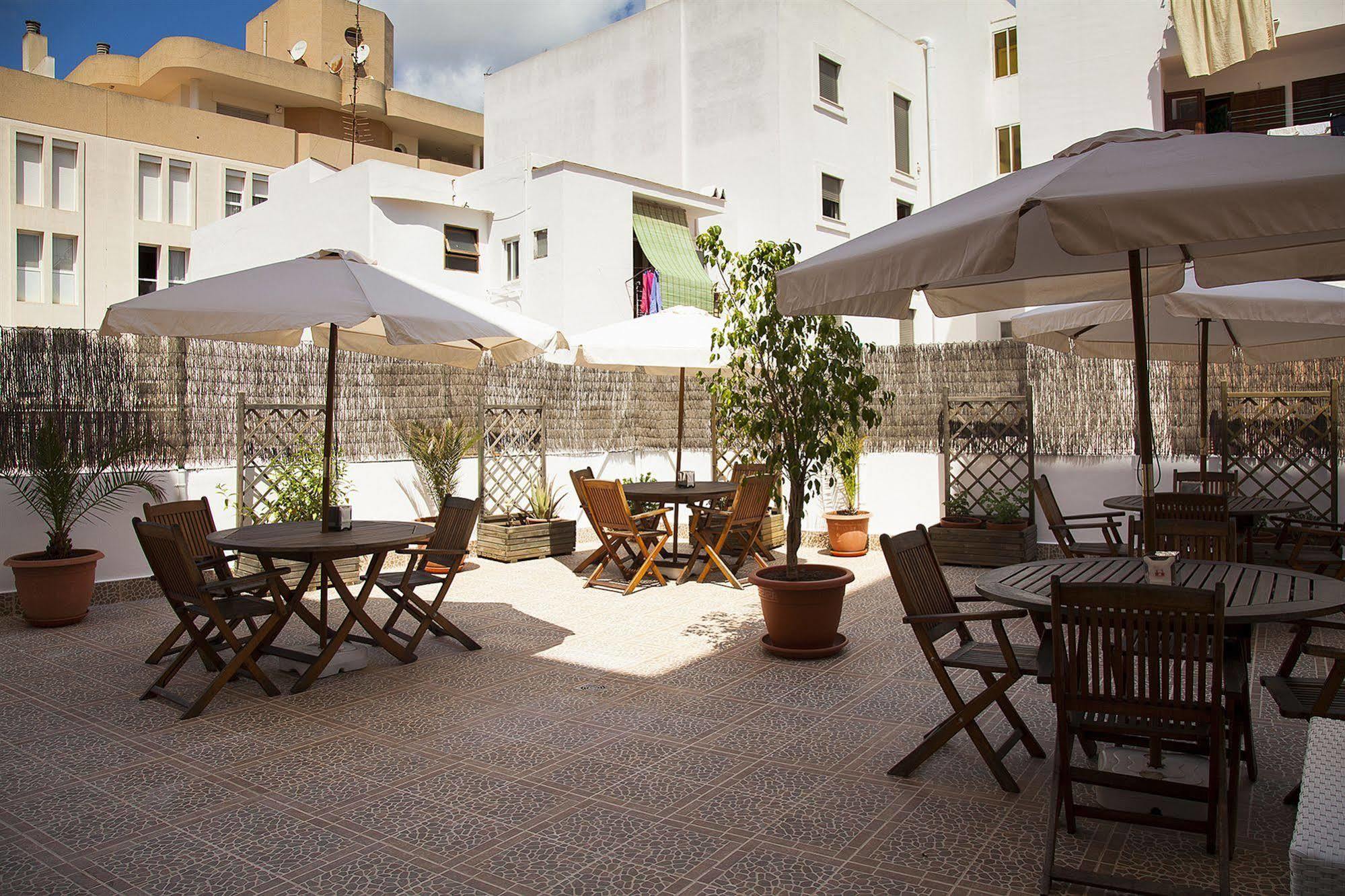 Hostal Residencia Europa Punico Ibiza Extérieur photo